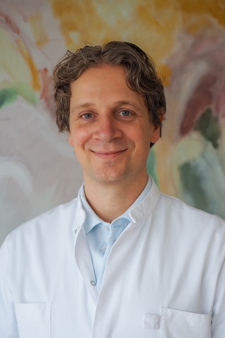 Dr. F.H.W. Jonker